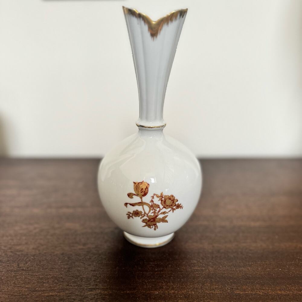 VTG Royal Kendall Porcelain Fine China Bud Vase Gold Trim Flowers Victorian